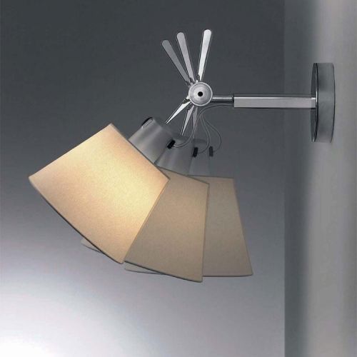 Artemide :: Lampa ścienna / kinkiet Tolomeo Parete srebrno-beżowa śr. 24 cm