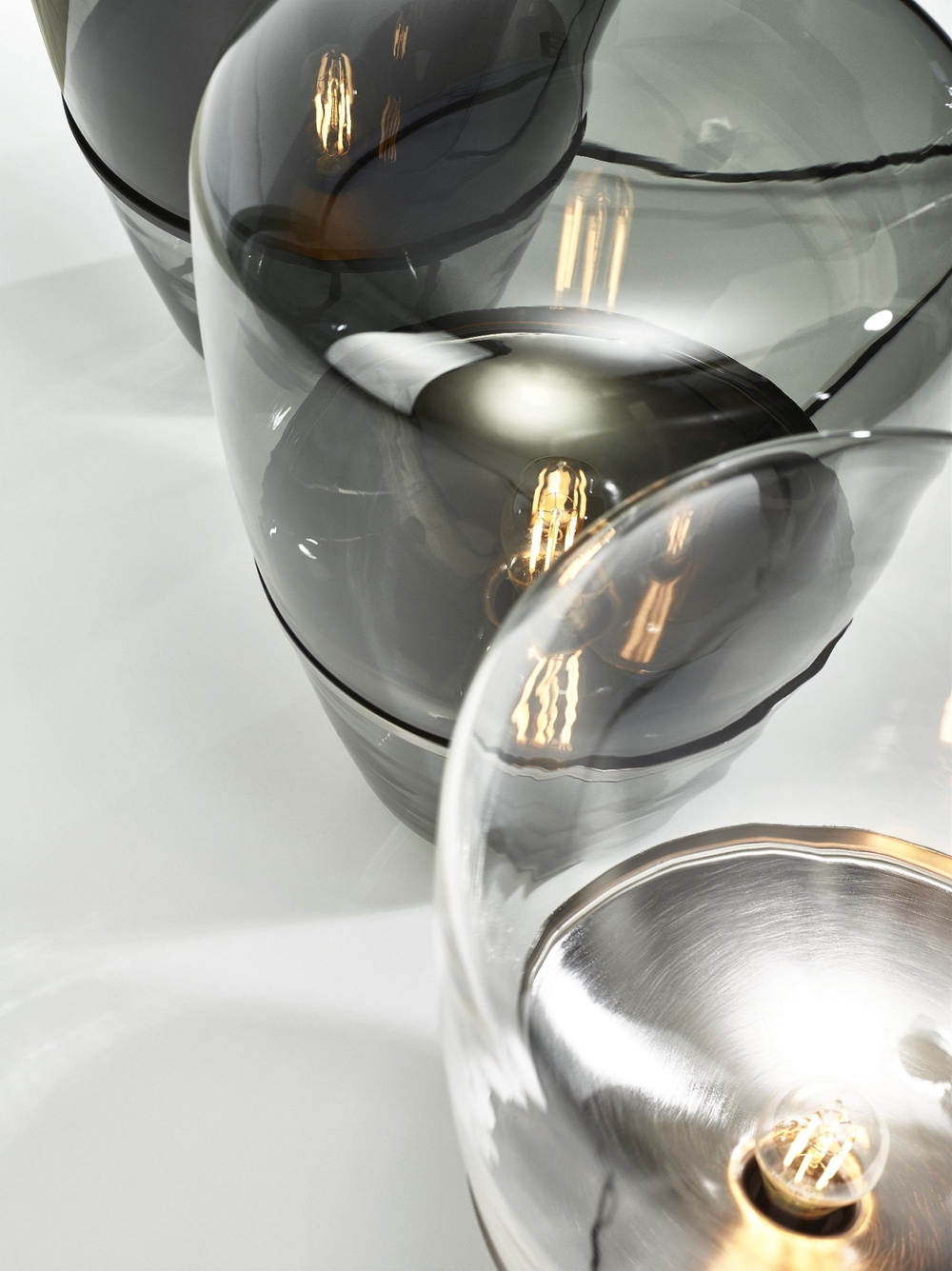 Brokis :: Tischlampe aus Glas Balloons transparent