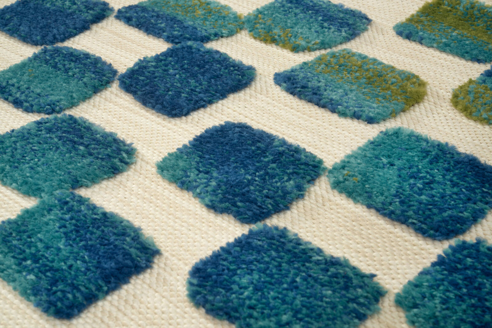 Carpet Decor :: Calma Cream and Blue Outdoor Rug