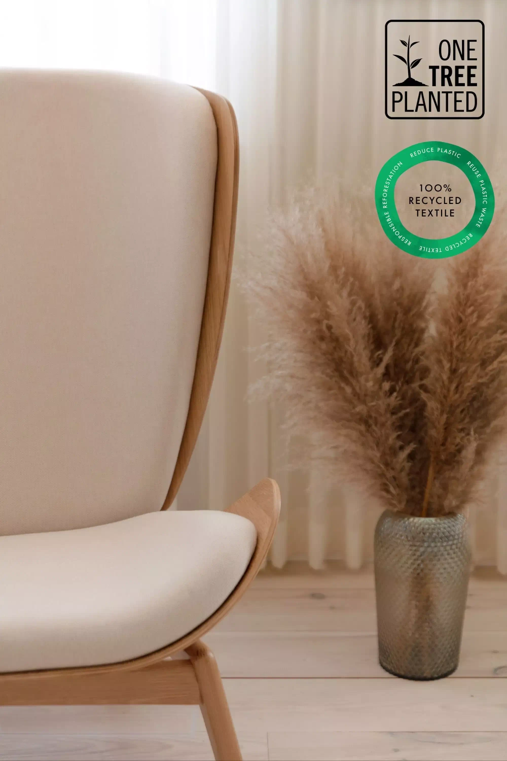 Umage  ::  Fotel tapicerowany Reader szary