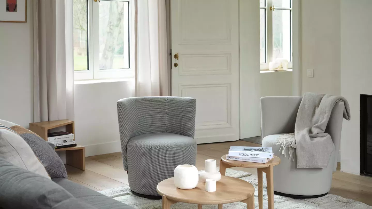 Mobitec :: Bolero swivel chair, upholstered, gray, width 70 cm