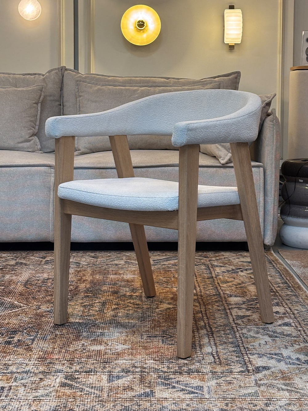 Claudie Design :: Linda upholstered chair, width 58.5 cm, white