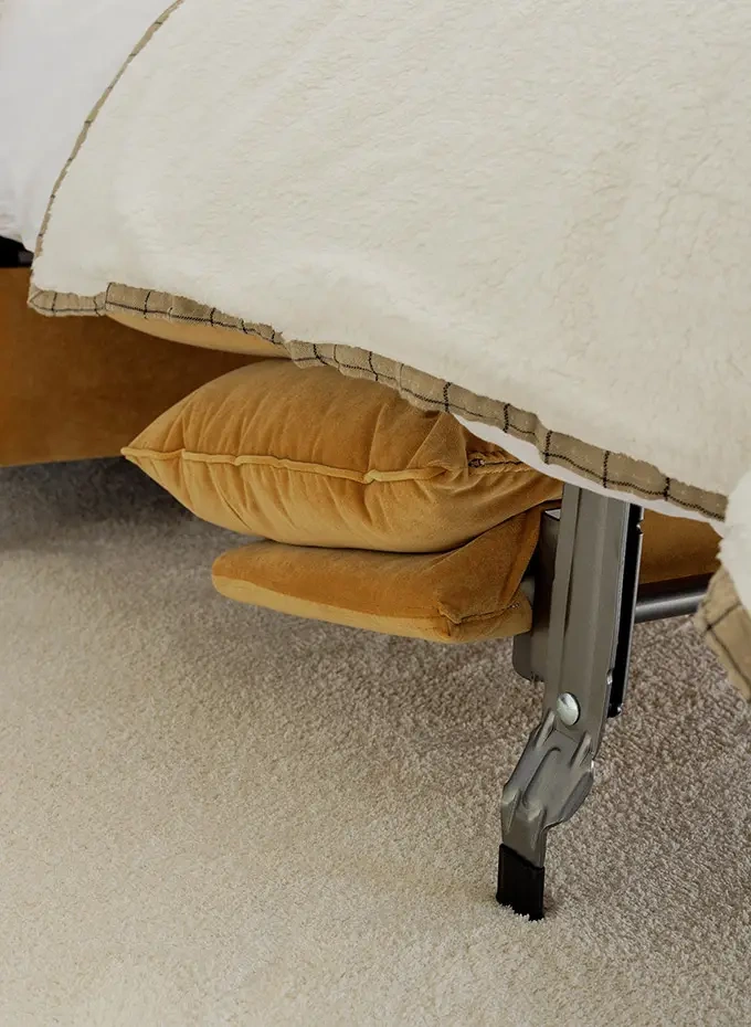 Sits :: Frances Polstersofa mit Schlaffunktion