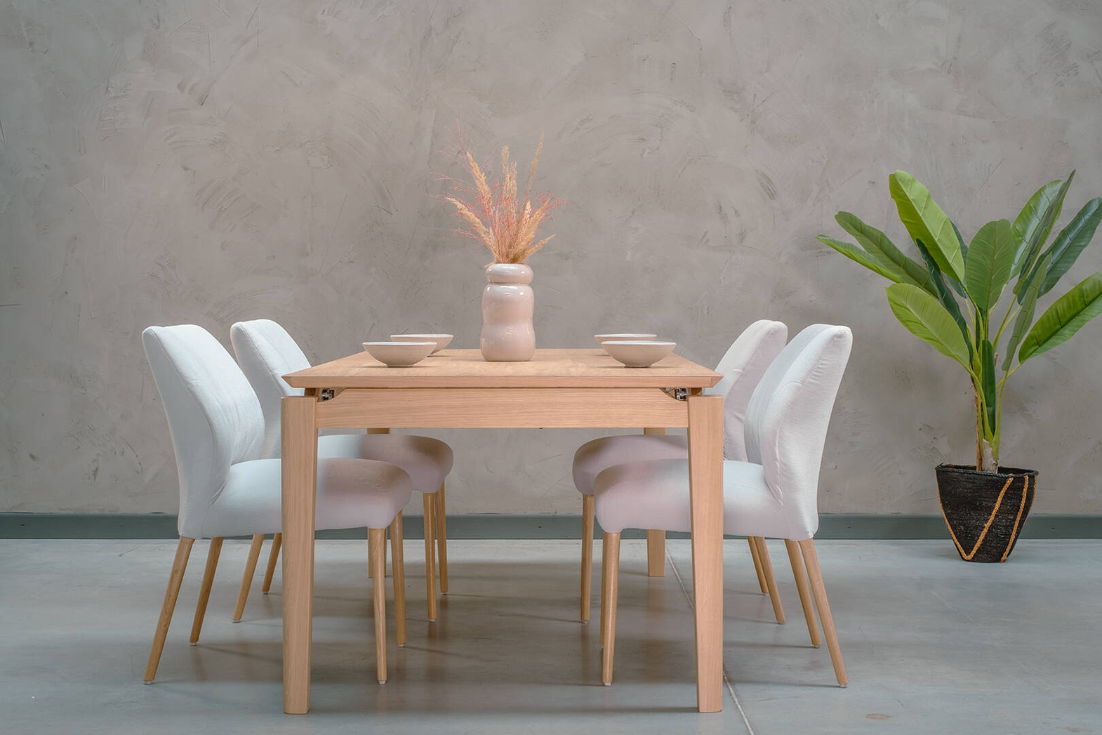 Selfia :: Chamfer oak wooden table - also available as an extendable version