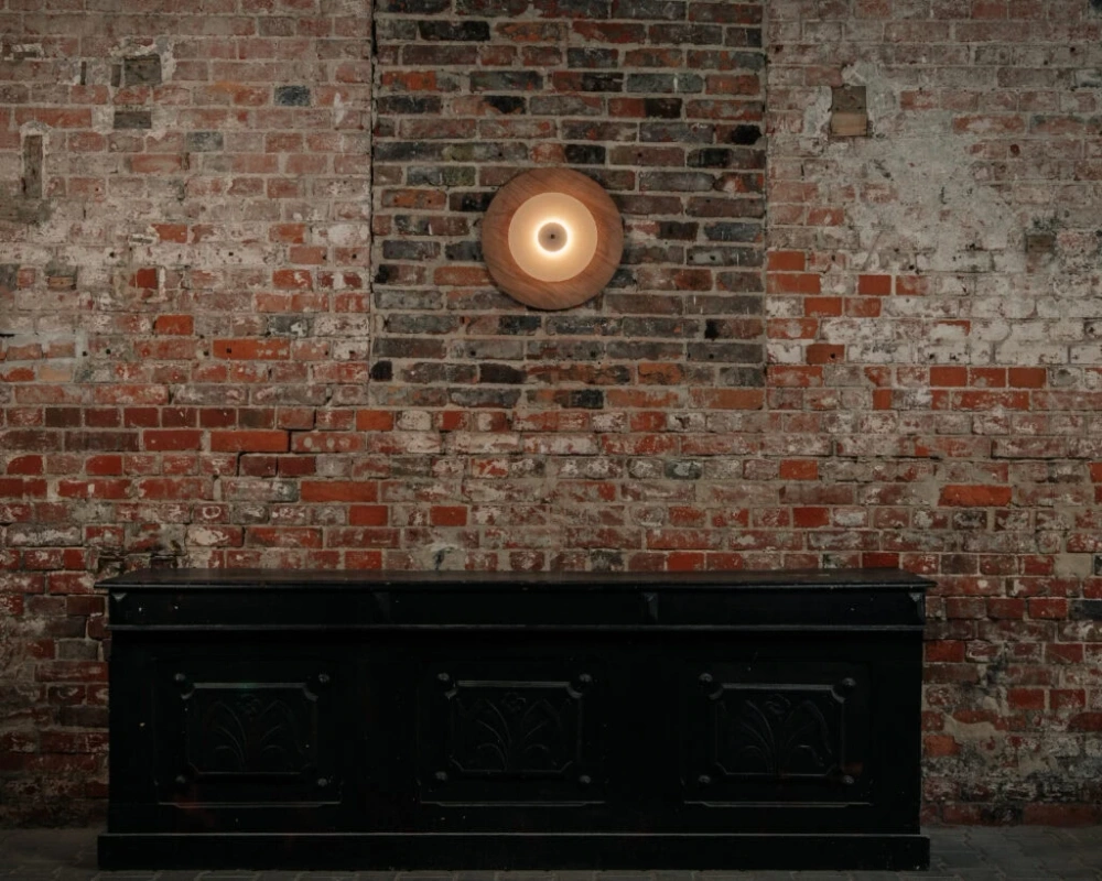 Loftlight :: Aeroplan Wood wall lamp/sconce, diameter 32 cm