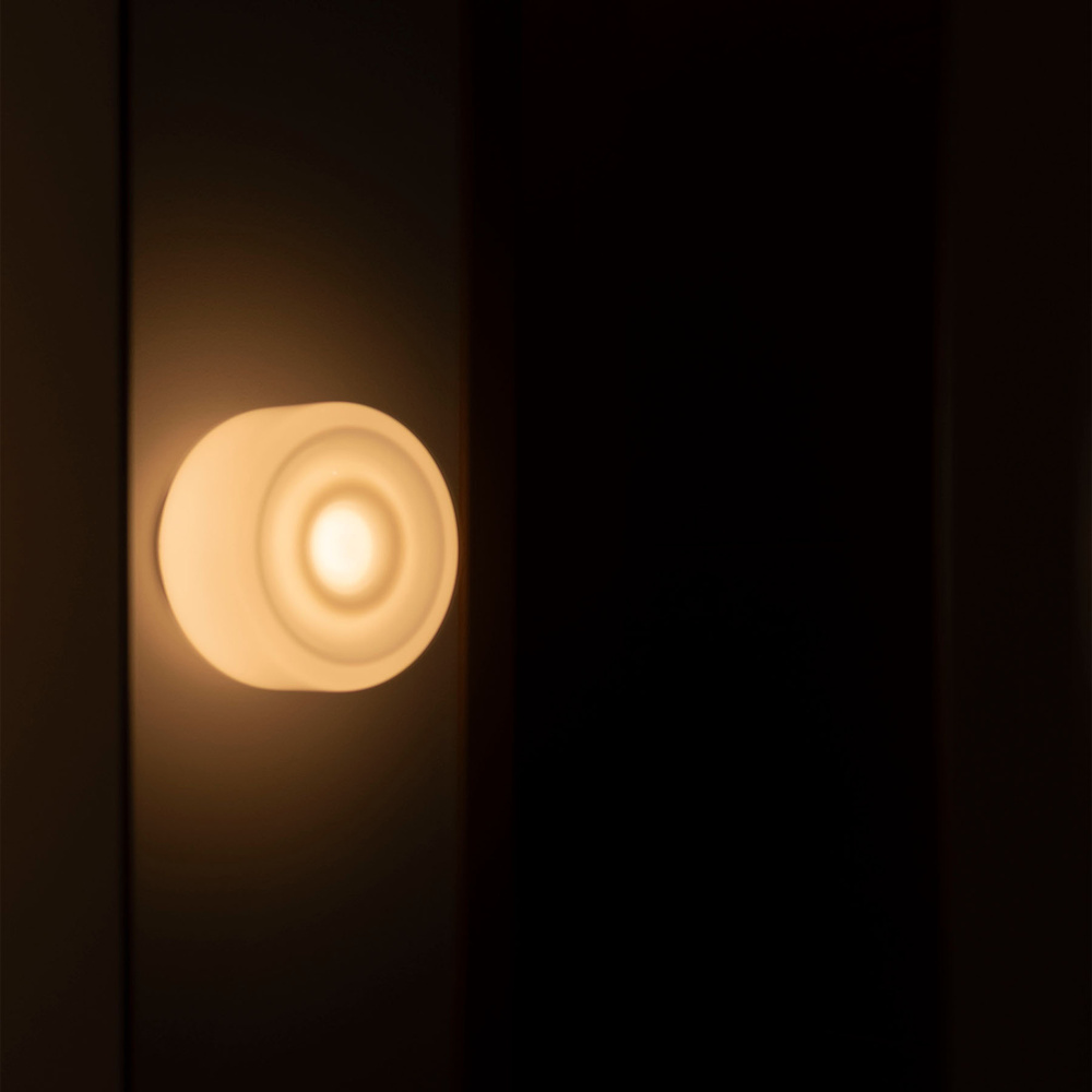 Embassy Interiors :: Lampa ścienna / sufitowa Atlantic śr. 16 cm szkło opalowe