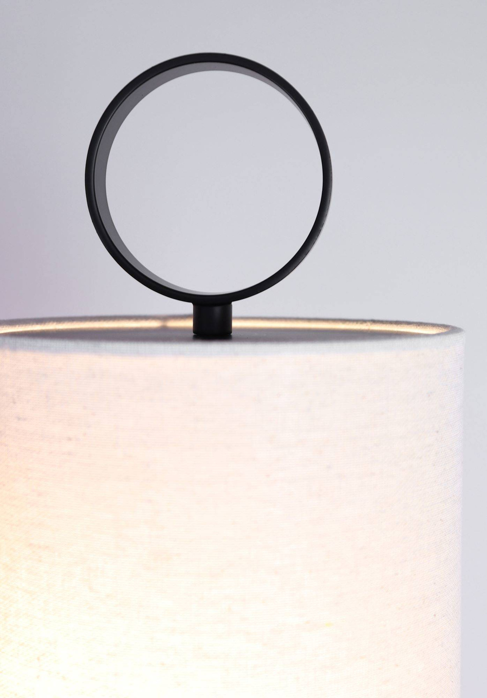 Aromas :: Nooi floor lamp with linen shade, height 137 cm, beige