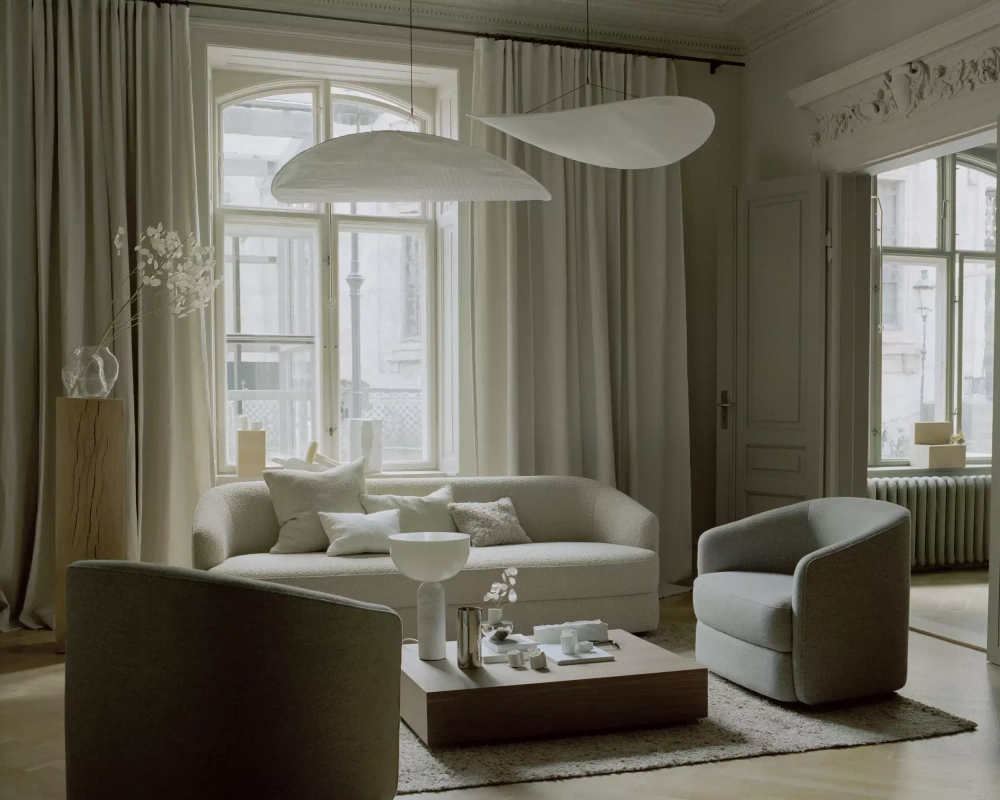 New Works :: Tense white pendant lamp, diameter 120 cm