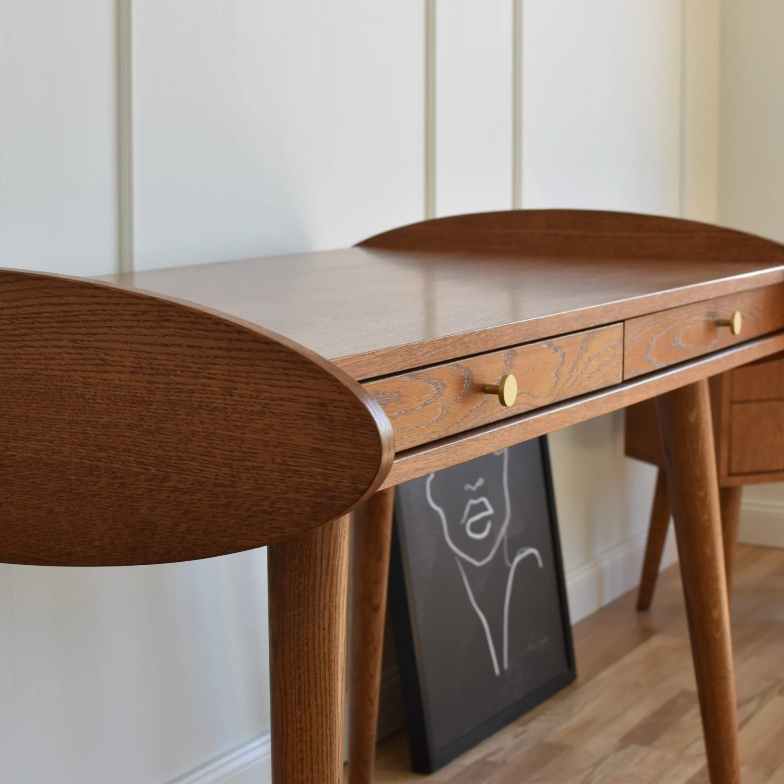 Pastform Furniture :: Biurko drewniane Bona rozmiar i kolor do wyboru