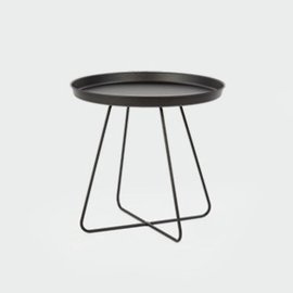 Nordifra :: Couchtisch aus Metall Rod 500 Größe M schwarz