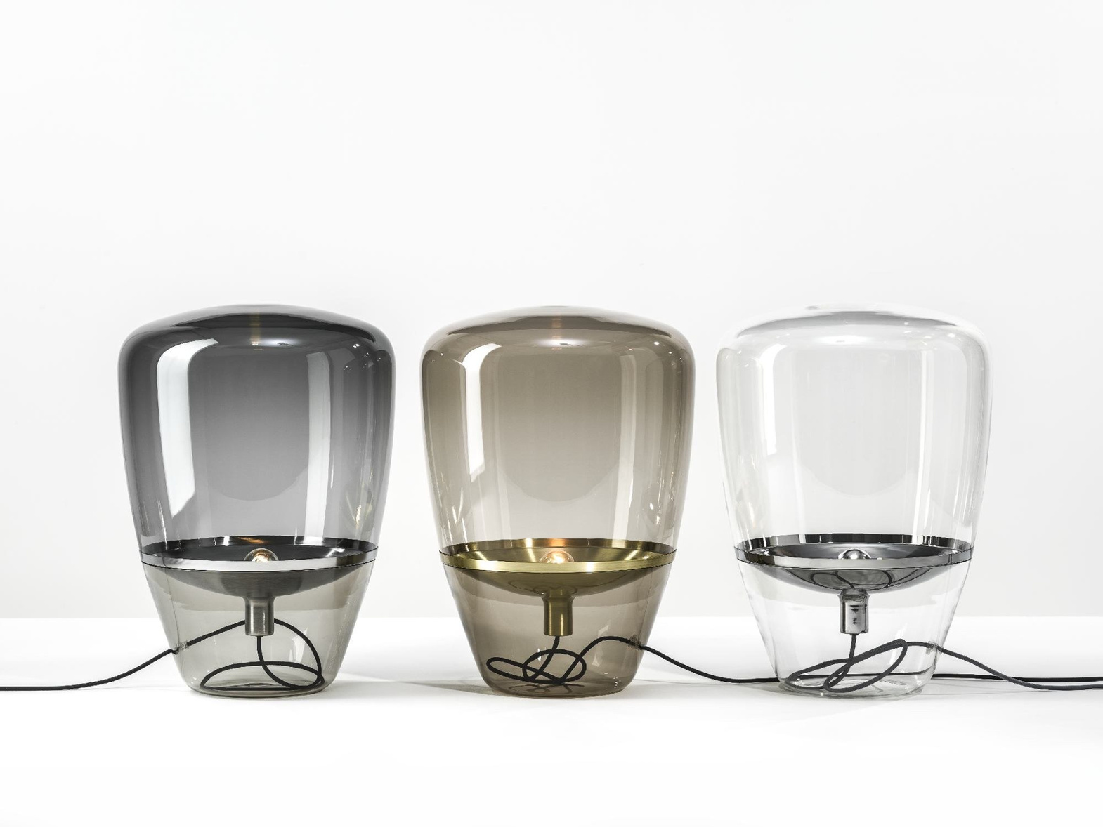 Brokis :: Tischlampe aus Glas Balloons transparent