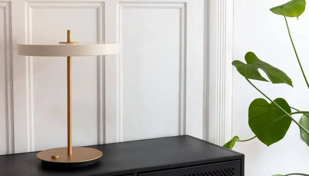 Umage :: Asteria table lamp green, height 30 cm