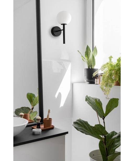 Ummo :: Kop A wall lamp