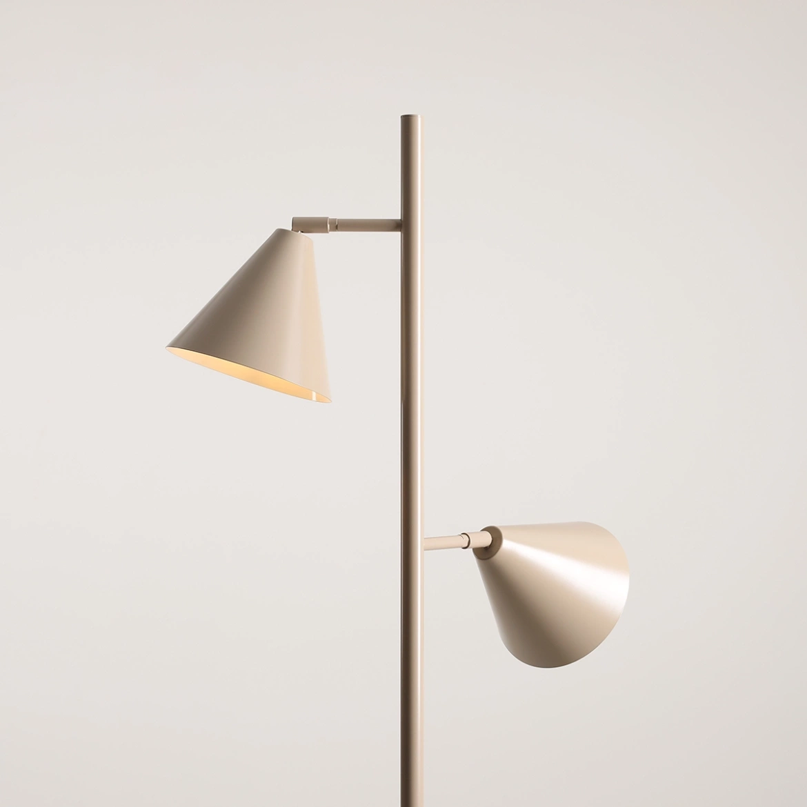 Artera :: Lampa podłogowa Form wys. 164 cm beżowa