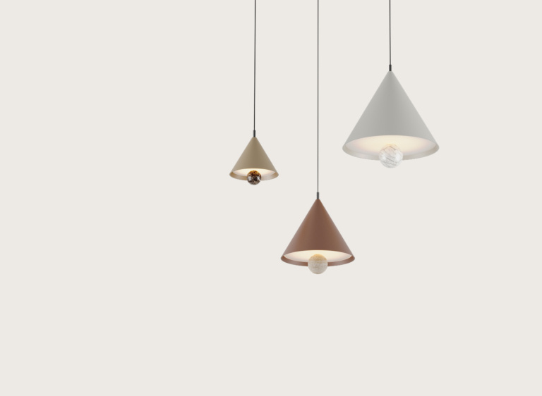 Aromas :: Marg hanging lamp, diameter 40 cm, black metal / white marble