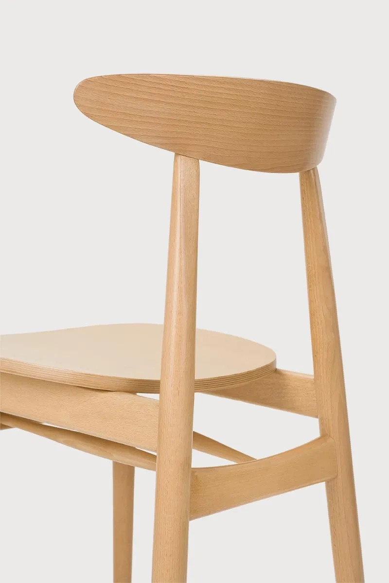 Paged :: Yesterday A-4101 wooden chair, width 45 cm