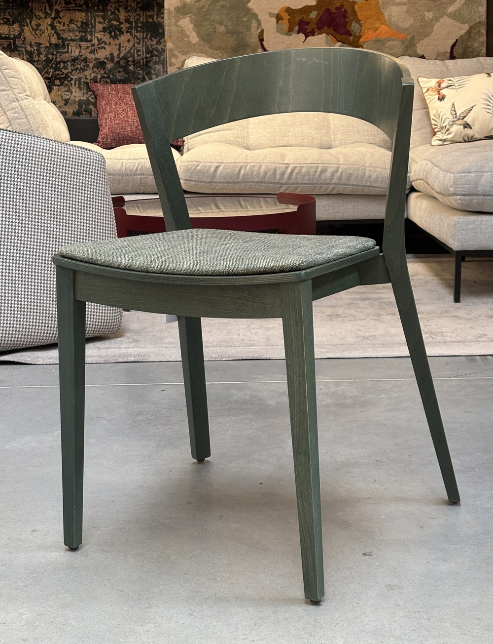 Paged :: Archer A-4800 chair, width 54 cm, green beech upholstered seat