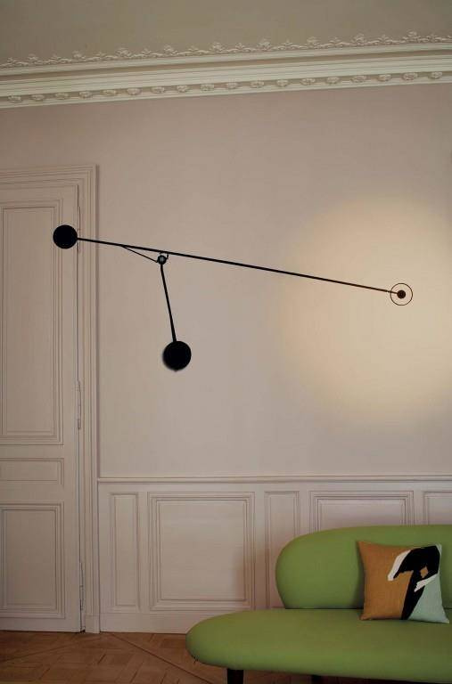 DCW:: Aaro black wall lamp/sconce, arm length 155 cm