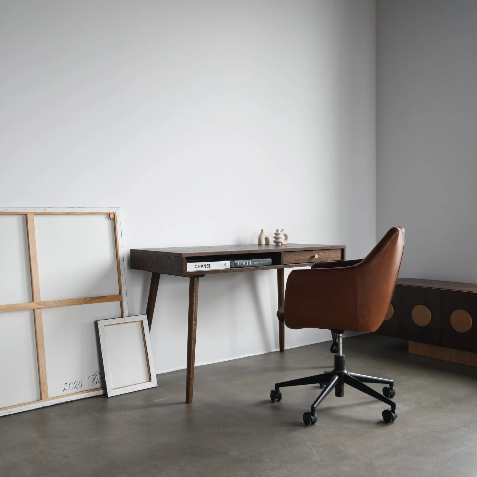 Pastform Furniture :: Biurko drewniane Bar rozmiar i kolor do wyboru