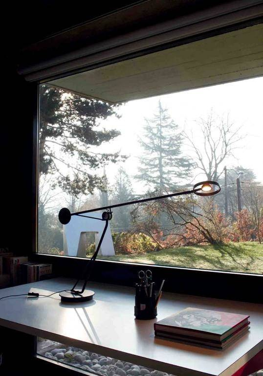 DCW:: Aaro desk lamp, black, base diameter 16.6 cm