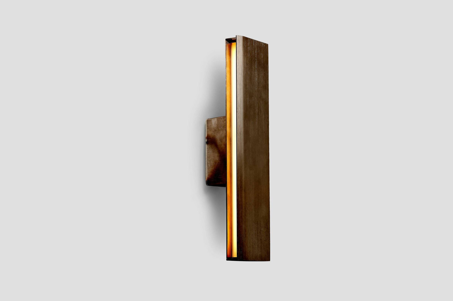 Anour :: Papilio Single wall lamp / sconce, width 8 cm, brown brass