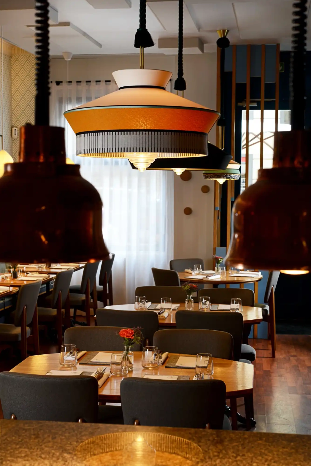 Contardi :: Hanging outdoor lamp Calypso So Guadaloupe brown dia. 70 cm