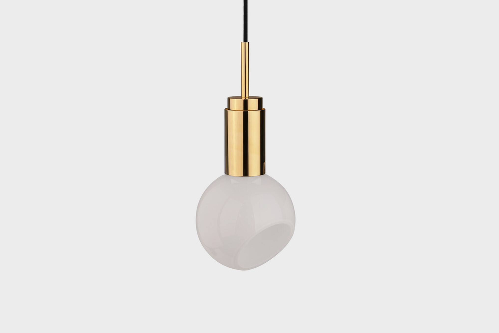 Anour :: Donya Sphere hanging lamp, diameter 15 cm, polished brass
