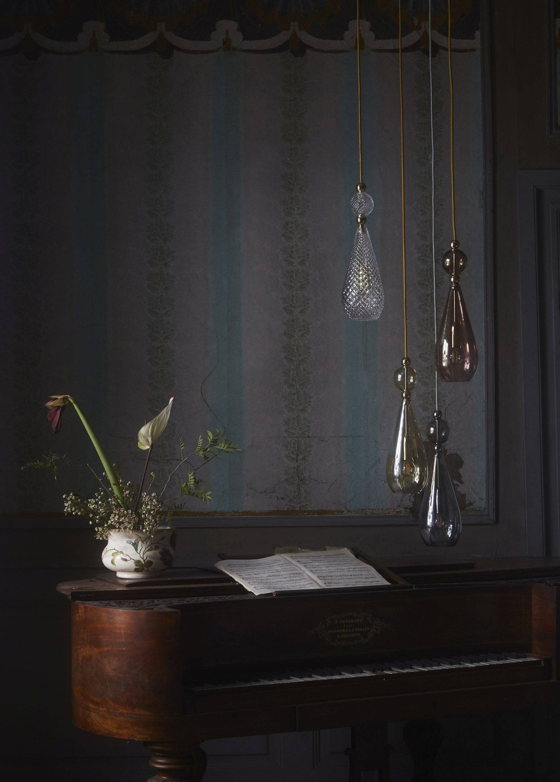 Ebb & Flow :: Hängelampe Kupfer Smykke obsidian 12,5 cm