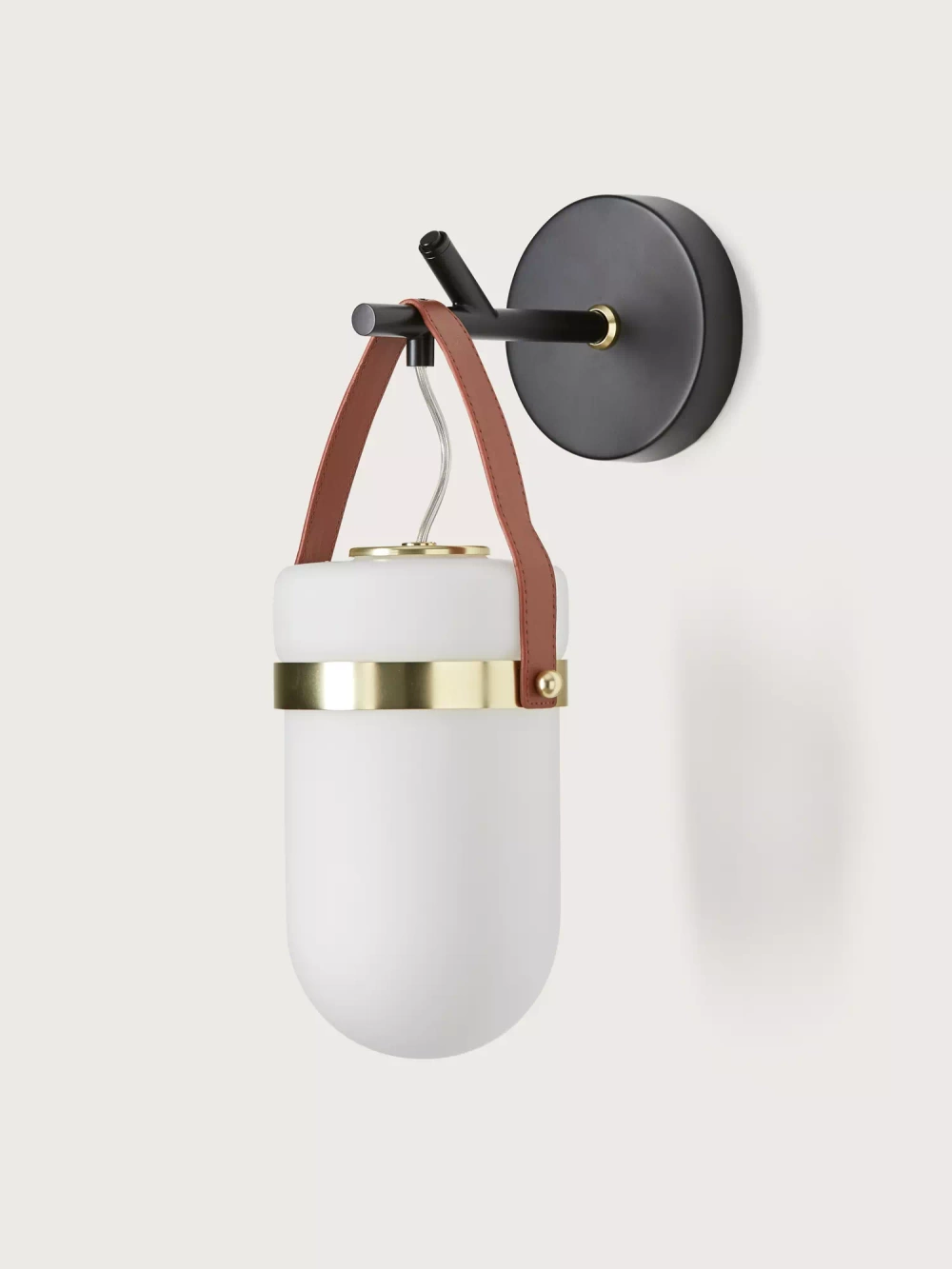 Aromas :: Wandlampe aus Metall Almon Höhe 37,5 cm weiß