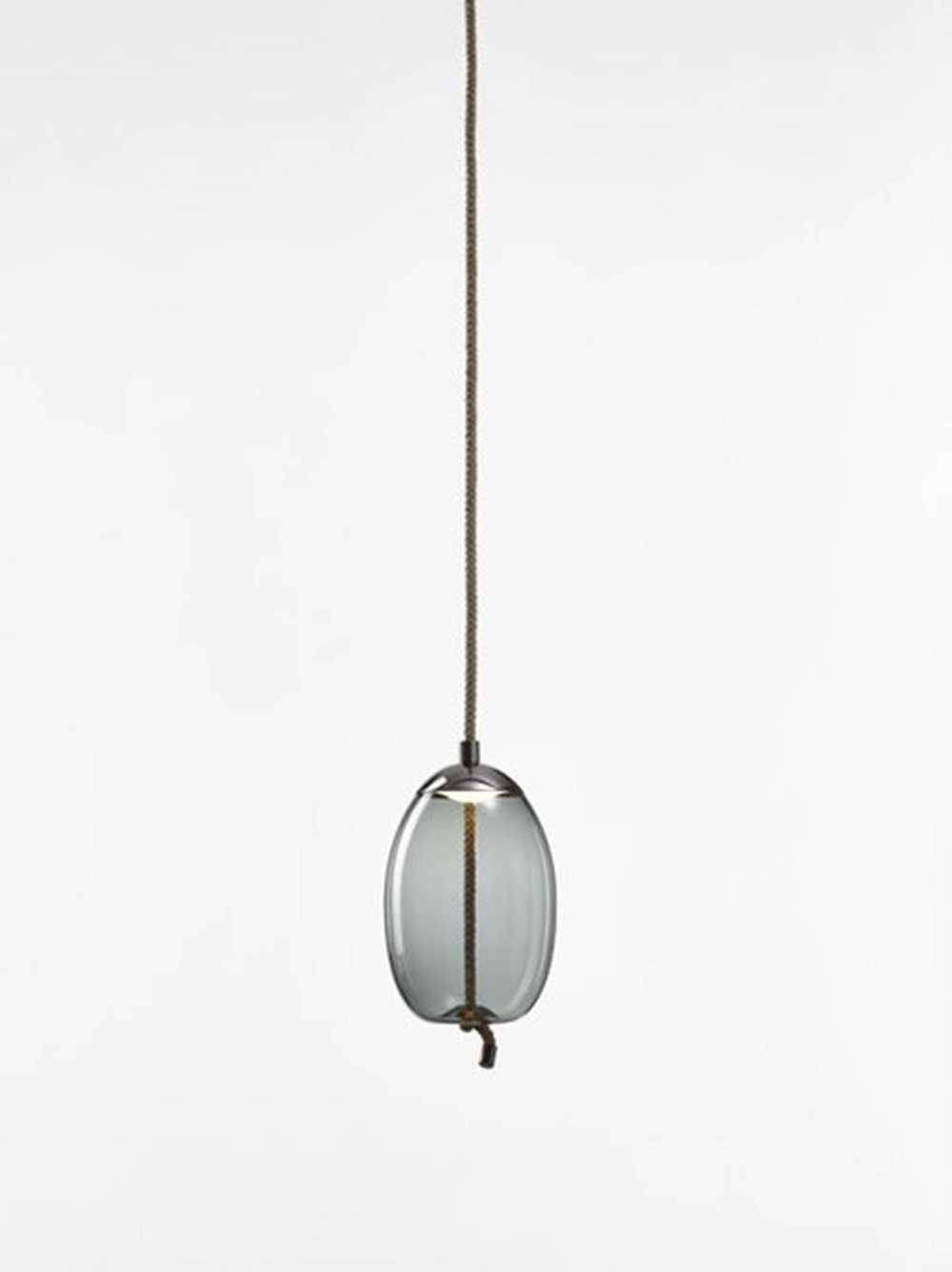 Brokis :: Pendent lamp Knot Small Uovo black dia. 18 cm