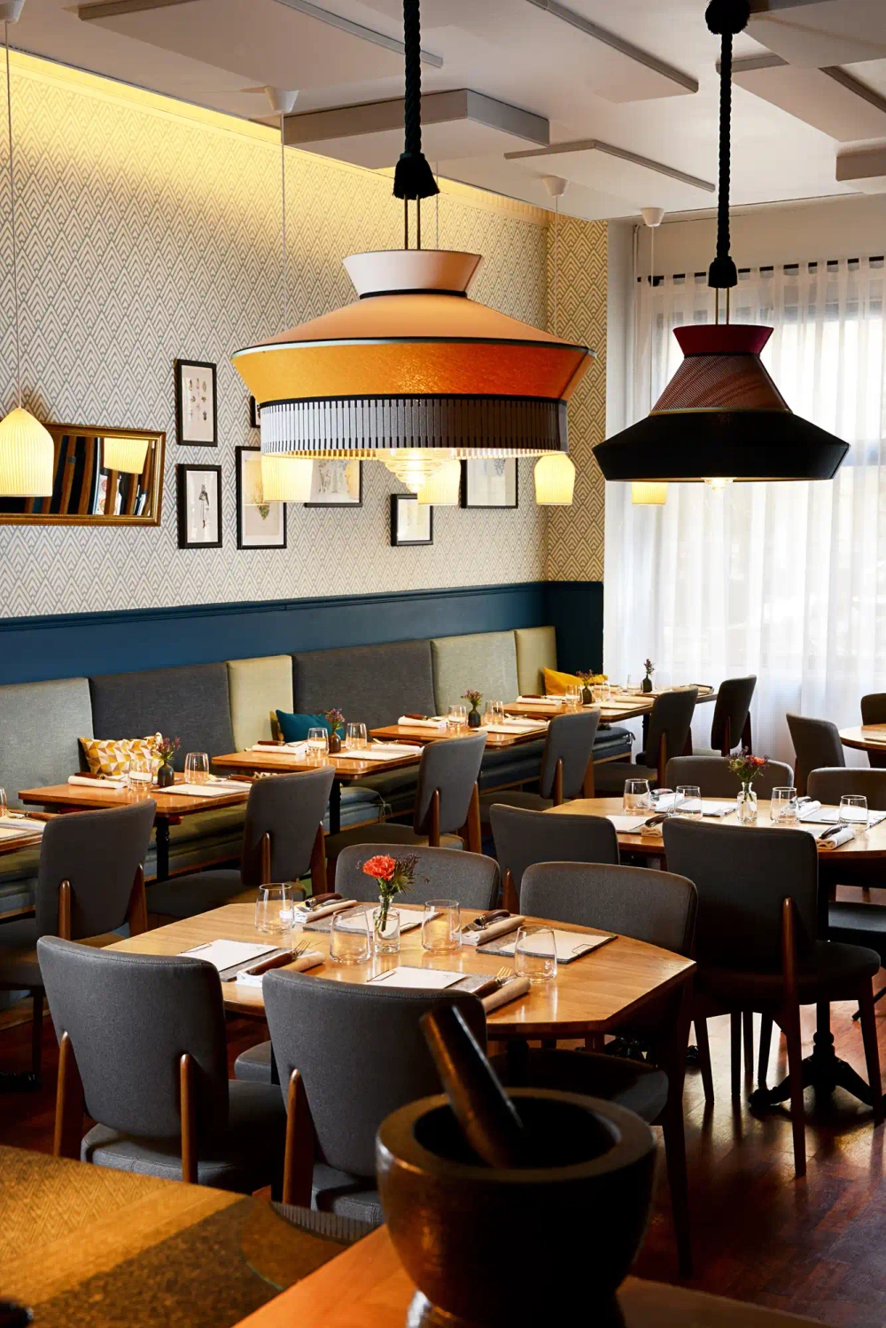 Contardi :: Calypso So Antigua XL hanging lamp, diameter 70 cm, white and green