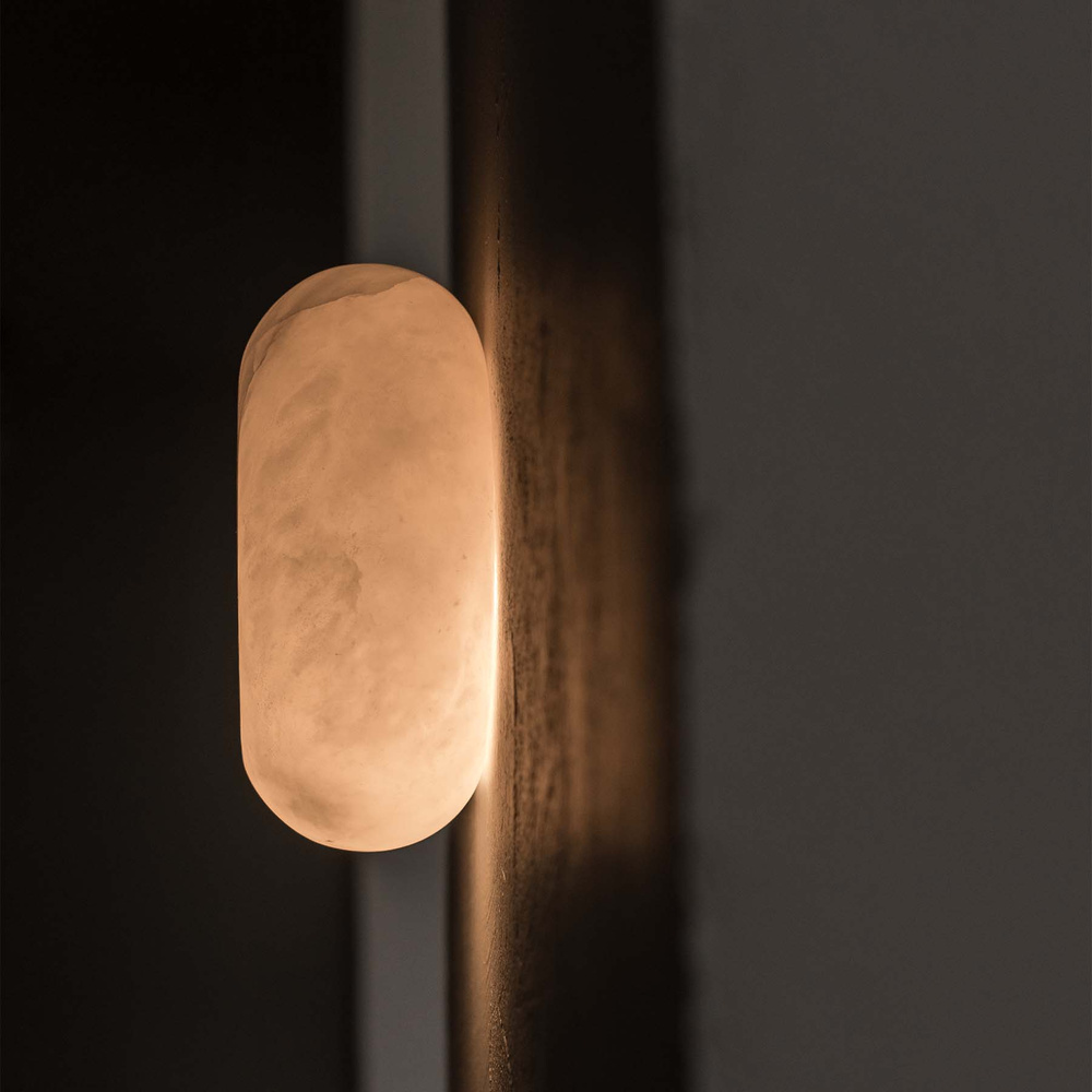 Embassy Interiors :: Lampa ścienna / Kinkiet Alkione alabaster śr. 15 cm biała