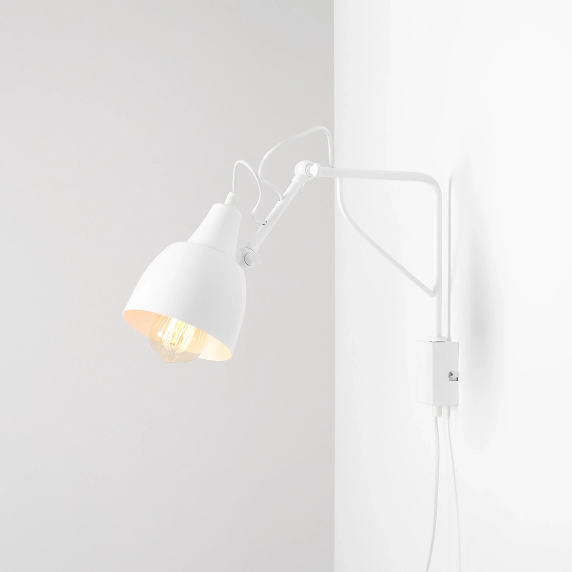 Artera :: Modern white wall lamp SOHO SHORT WHITE