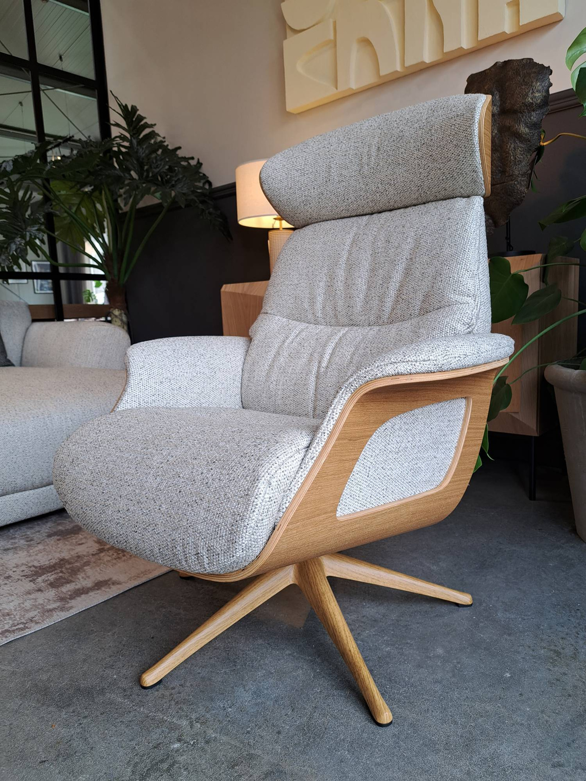 Flexlux :: Clement upholstered reclining armchair with footstool, gray-oak, medium size