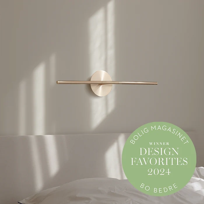 Umage :: Omni wall lamp / sconce, width 74 cm, gold