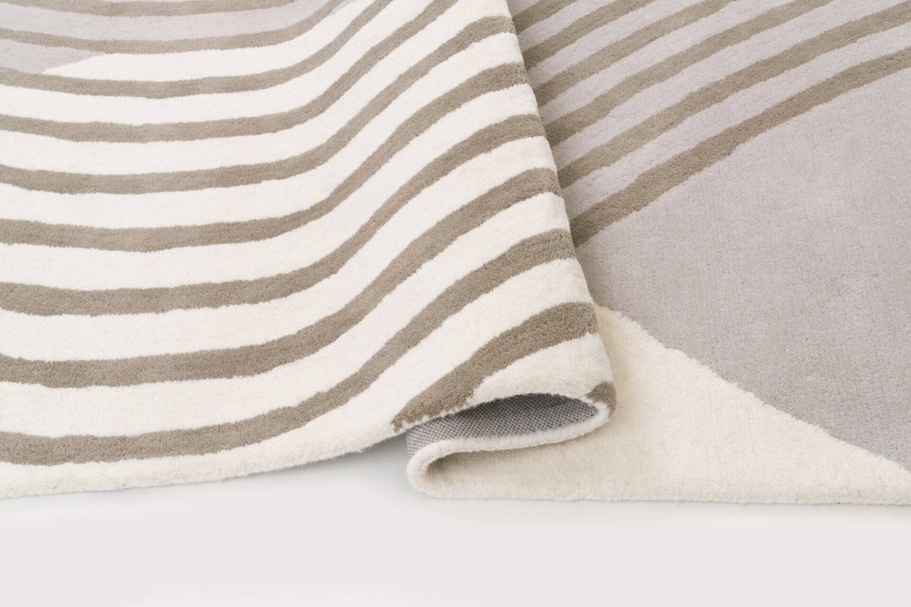 Teppichdekor :: Wellenteppich, Beige und Grau, handgefertigte Wolle und Viskose