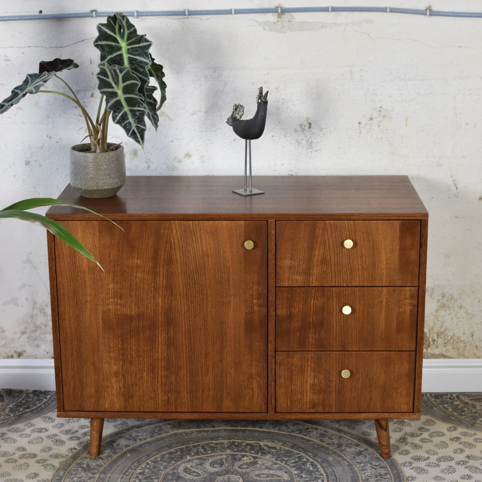 Pastform Furniture :: Drewniana komoda Vina rozmiar i kolor do wyboru