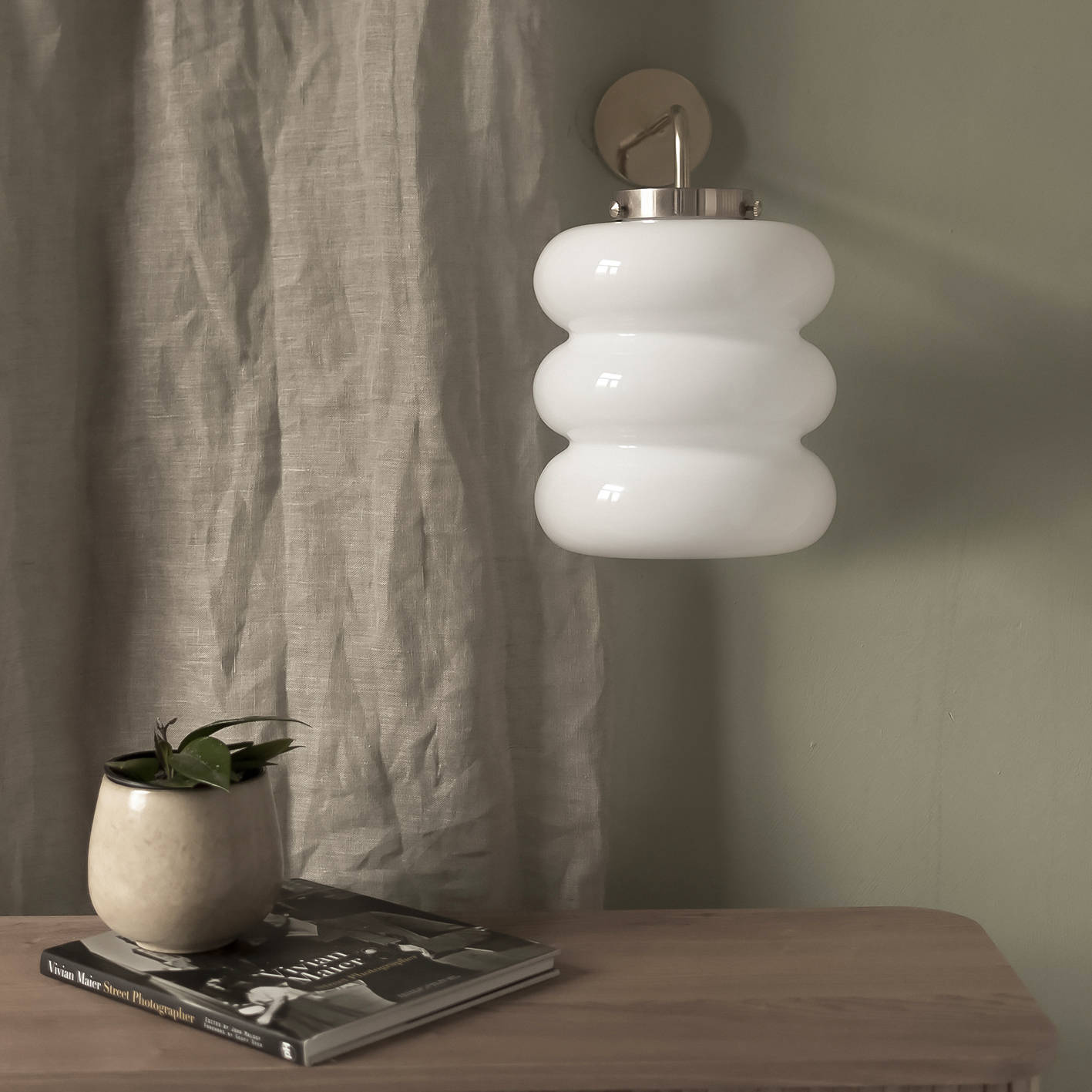 Embassy Interiors :: Bibe white glass wall lamp/sconce with flat mount, height 39 cm