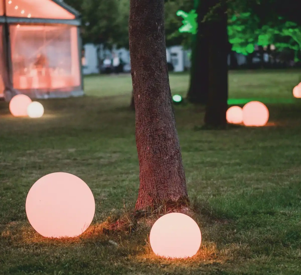 Micante :: mBall floor lamp, diameter 80cm (outdoor) 3000K IP65