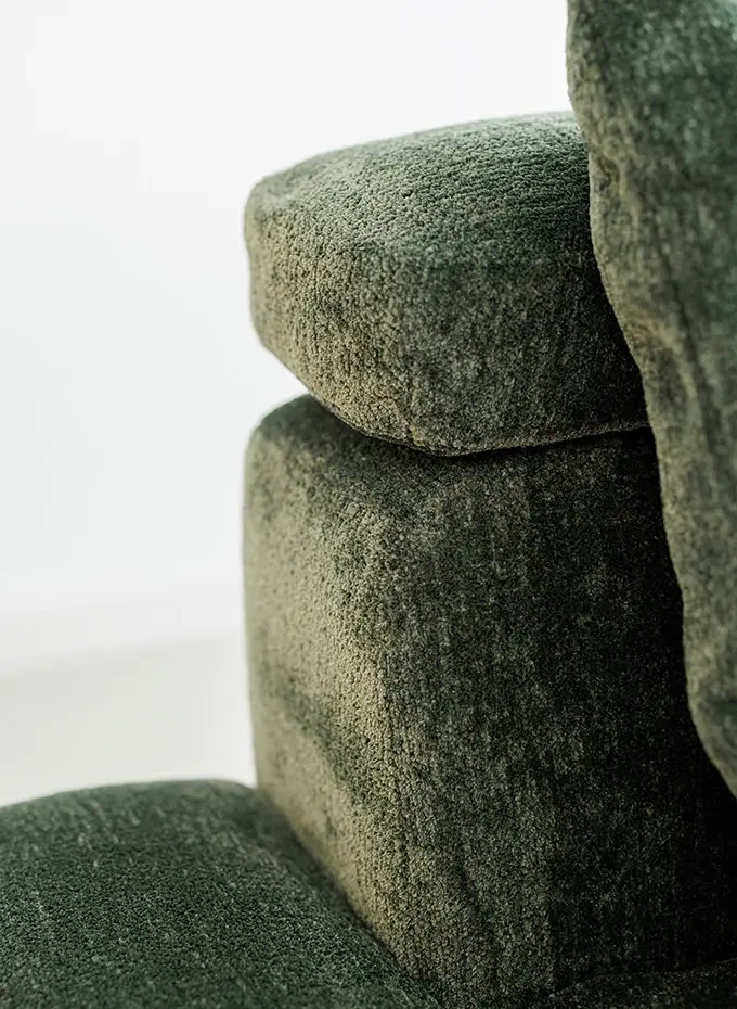 Sits :: Flynn Gepolstertes Ecksofa