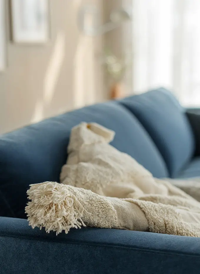 Sits :: Charlie upholstered sofa, color to choose from