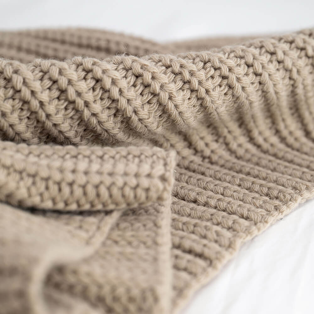 Moyha :: Beige Decke mit Wollwebung 130 x 170 cm