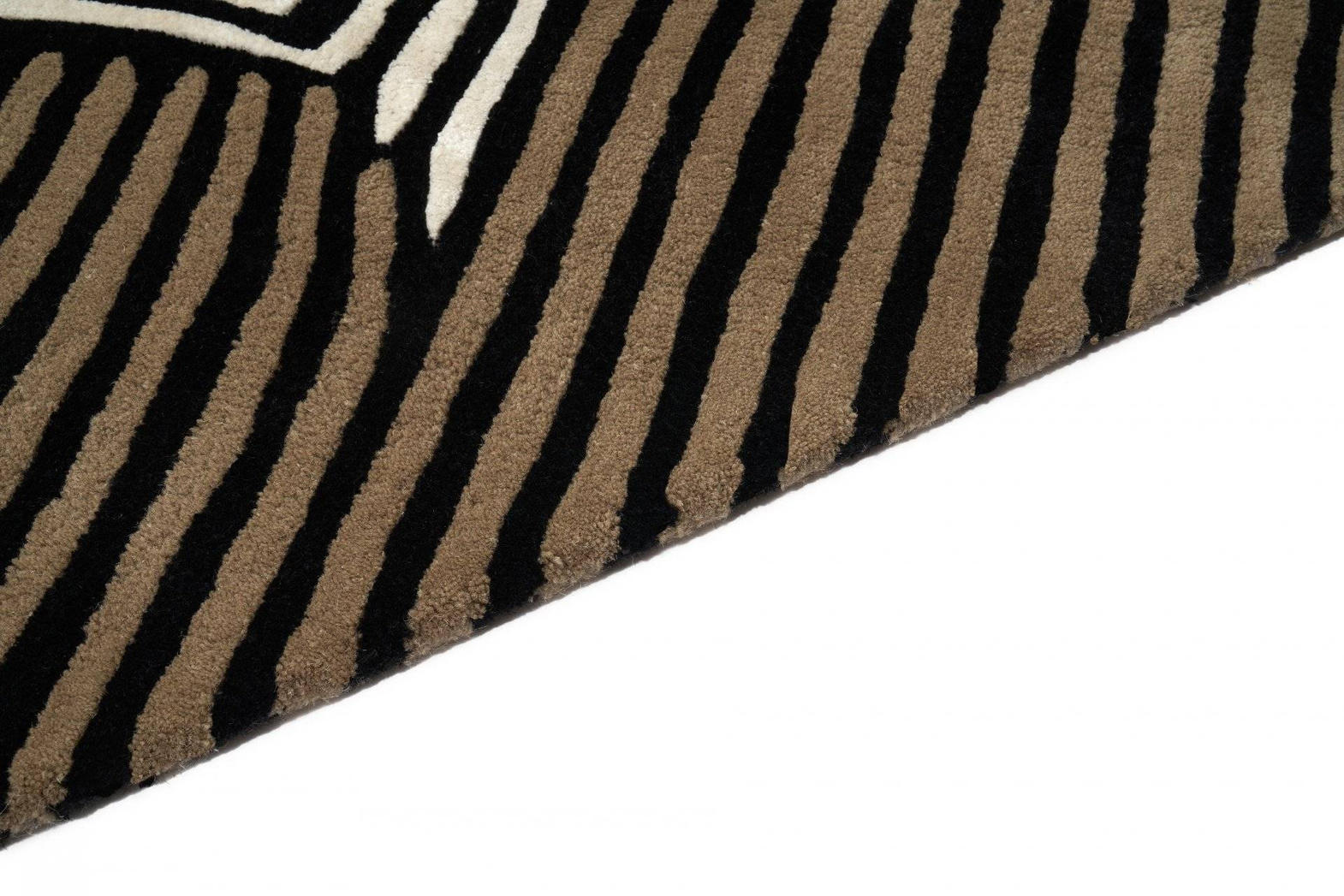 Carpet Decor :: Emerald Gold brown and black handmade rug