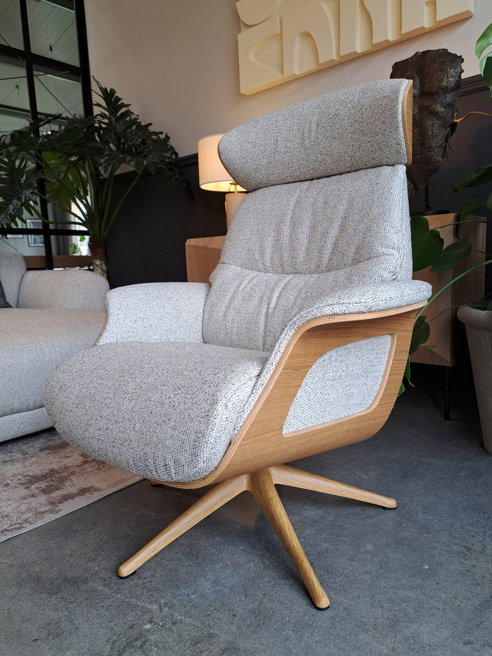 Flexlux :: Clement gepolsterter Relaxsessel mit Fußhocker, Grau-Eiche, mittelgroß