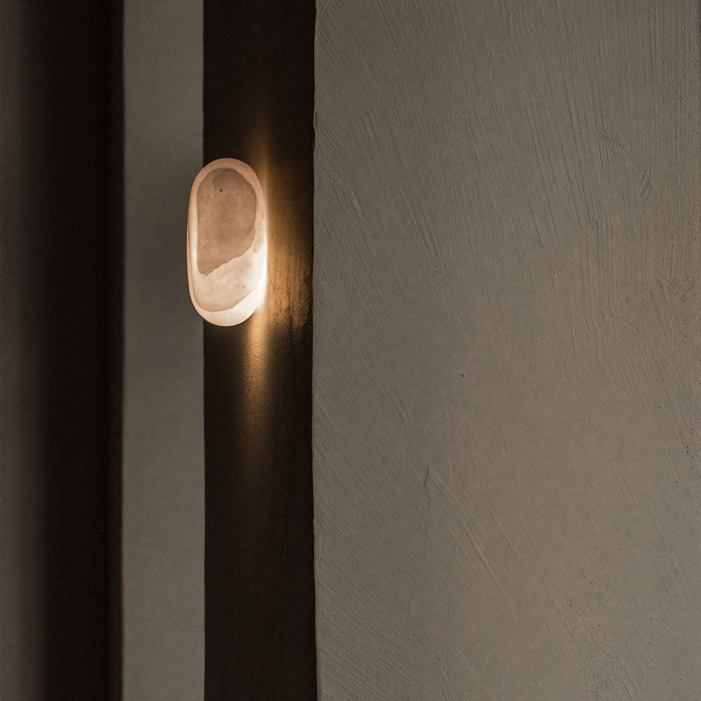 Embassy Interiors :: Lampa ścienna / Kinkiet Alkione alabaster śr. 15 cm wzór