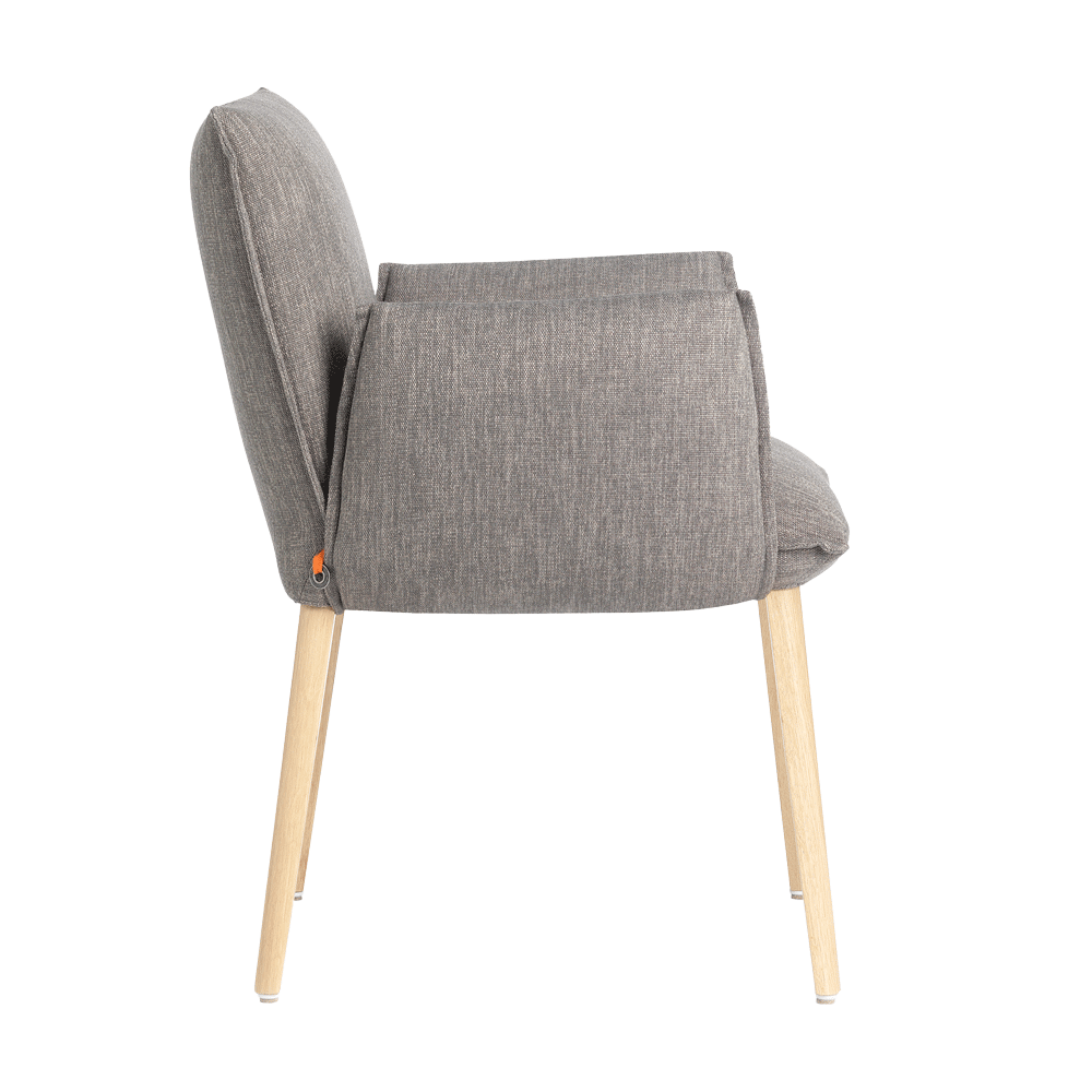 Mobitec :: Soft C16 gray upholstered chair with armrests, width 61 cm