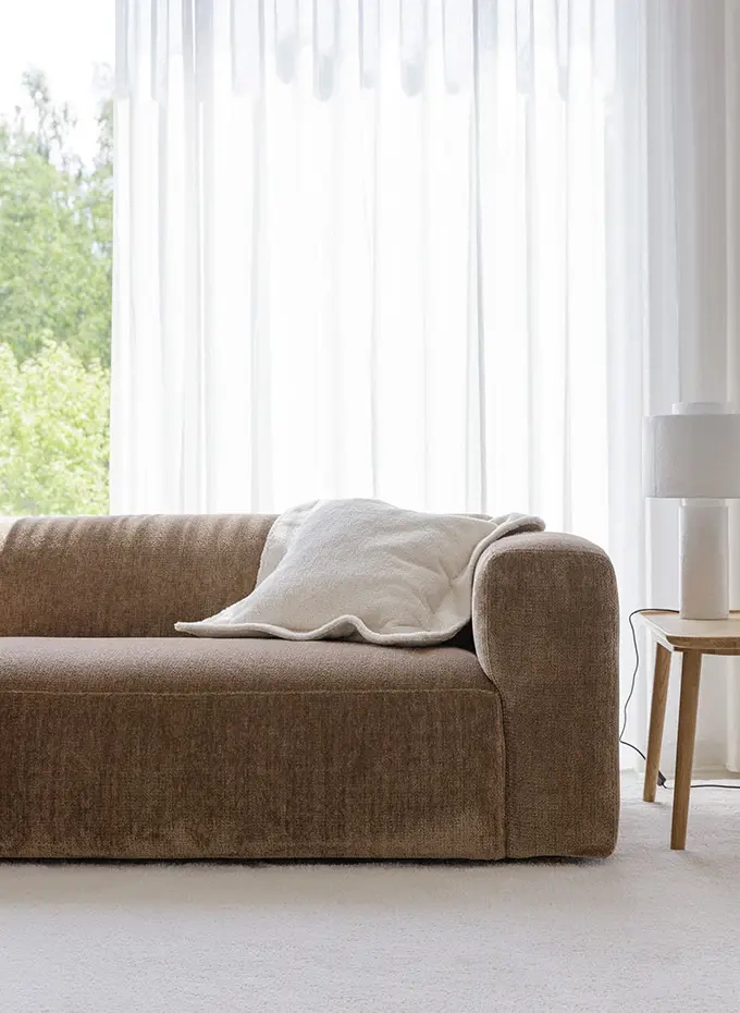 Sits :: Annie Corner Sofa / Upholstered Corner Sofa