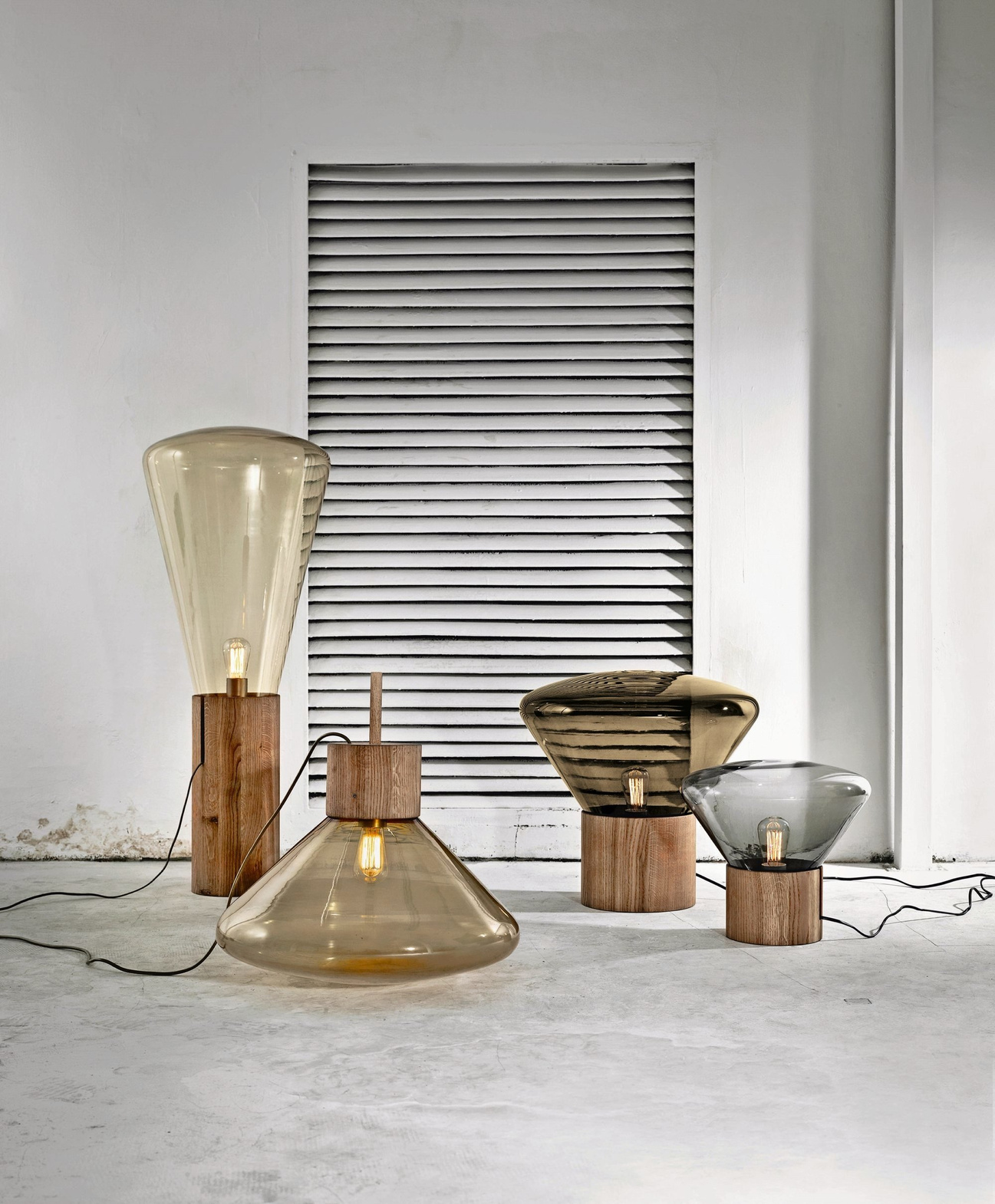 Brokis :: Tischlampe aus Holz Muffins transparent