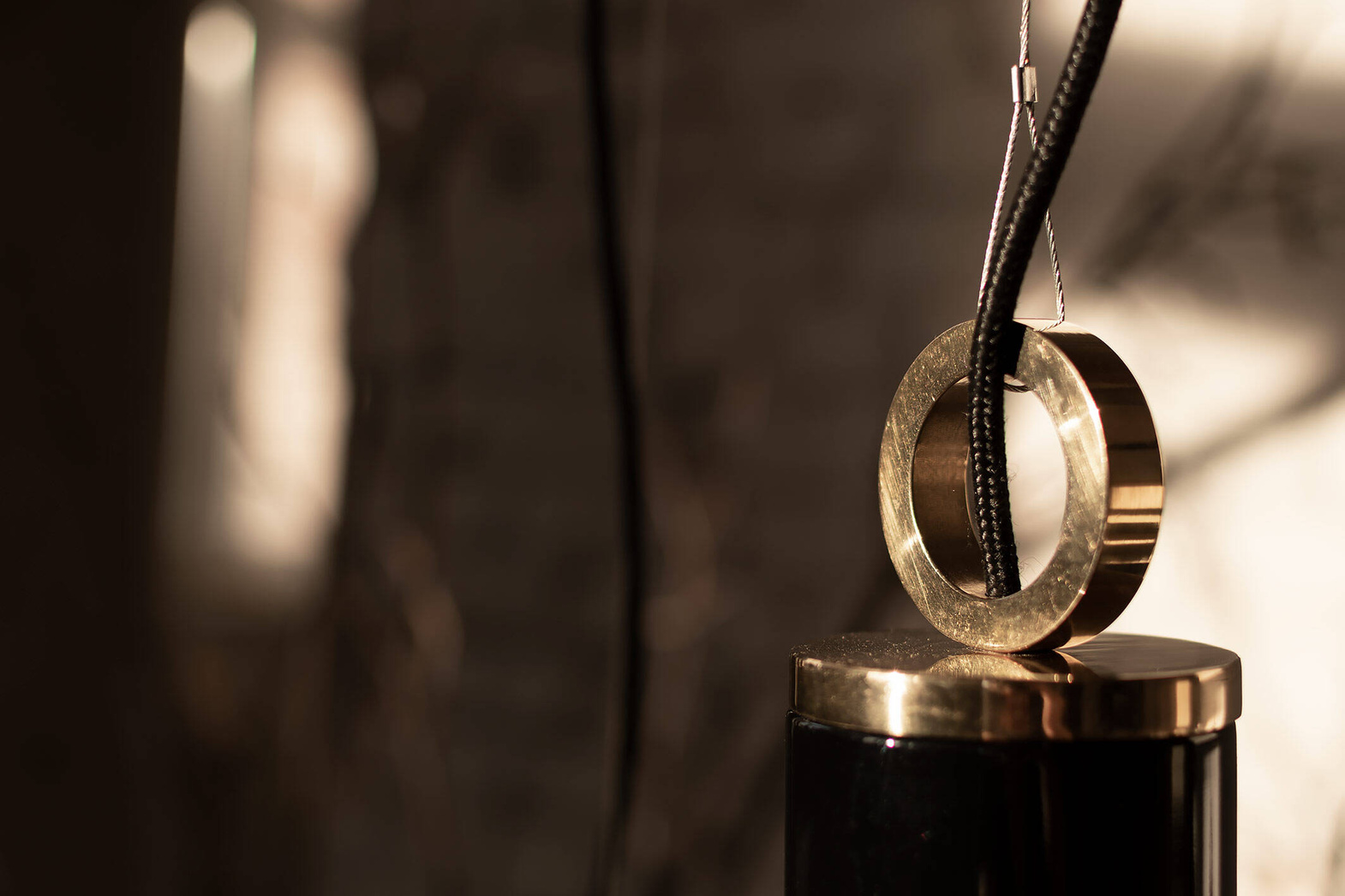 Embassy Interiors :: Copenhagen pendant lamp with ring, black, height 31 cm