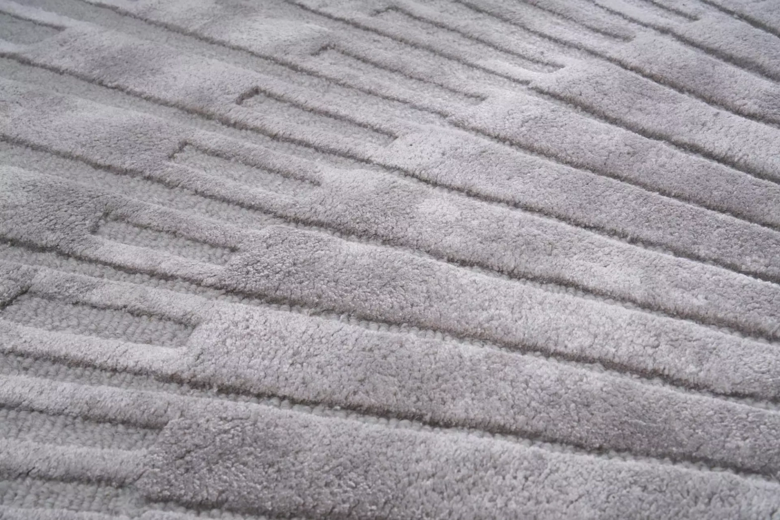 Carpet Decor :: Teppich Radius ręcznie wykonany grau